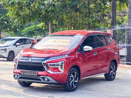 XPANDER PREMIUM 2024 ĐỎ
