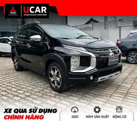 XPANDER CROSS ĐEN 2022