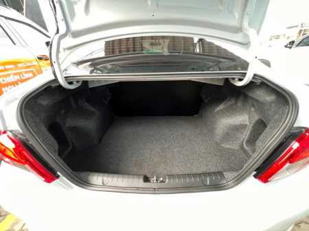 ATTRAGE MT TRẮNG 2021z7744508691182_318a0d742a4776fc4fa9cfb5a5bba82c