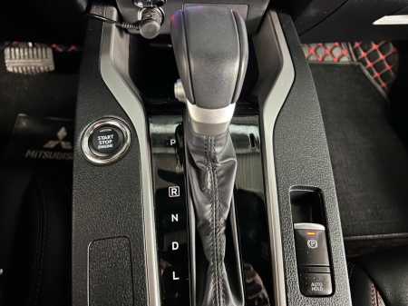 XFORCE EXCEED TRẮNG 2024z7744516745255_08b916e03cf535227b5edf80f78bdef8