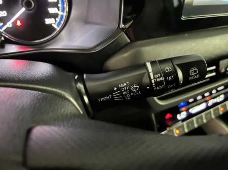 XFORCE EXCEED TRẮNG 2024z7744516776833_a6effe6a9b175adeebc6472d8784dbad